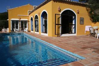 Luxus-Finca in Monda F653699
