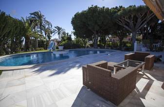 Thumbnail von Luxus-Villa in Benalmadena R2567713