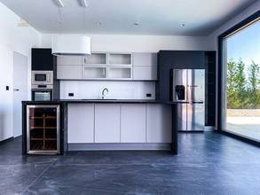 Thumbnail von Modern luxury villa with swimming pool directly by the sea, Ciovo Island