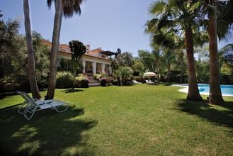 Thumbnail von Luxus-Villa in El Paraiso R2769524