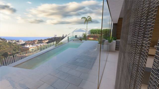 Villa For Sale in Málaga Este