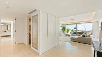 Thumbnail von Apartment For Sale in Central Nueva Andalucia, Málaga