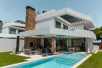  San Pedro Alcantara Villa ES134915 