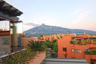 Thumbnail von Villa For Sale in Nueva Andalucia