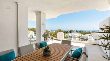 Thumbnail von Apartment For Sale in Nueva Andalucia, Málaga