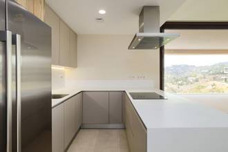 Thumbnail von Apartment For Sale in Benahavis, Málaga
