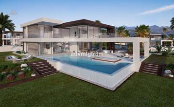 Town House For Sale in Cancelada, Málaga