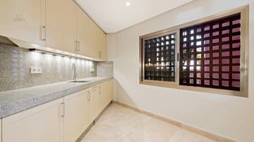 Thumbnail von Apartment For Sale in Los Monteros, Málaga