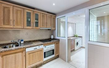 Thumbnail von Apartment For Sale im Marbella, Málaga
