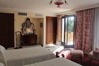 Thumbnail von Villa For Sale in Marbella, Málaga