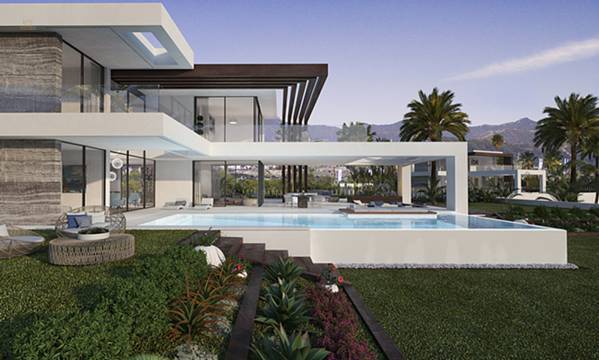 Villa For Sale in Estepona, Málaga