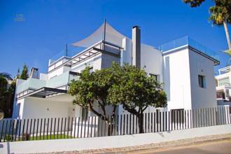 Thumbnail von Villa For Sale in Guadalmina Alta, Málaga
