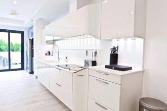 Thumbnail von Villa For Sale in Guadalmina Alta, Málaga