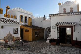 Thumbnail von Villa For Sale in Alcaucin, Málaga