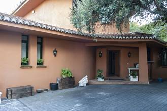 Thumbnail von Villa For Sale in Calahonda, Málaga