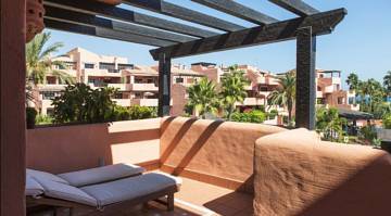 Thumbnail von Apartment For Sale in New Golden Mile, Málaga