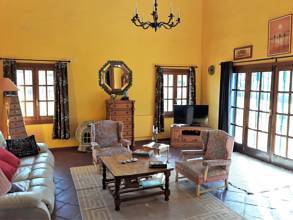 Thumbnail von Villa For Sale in Estepona, Málaga