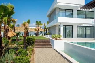 Thumbnail von Villa For Sale in Cancelada, Málaga