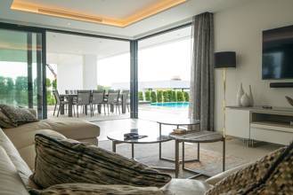 Thumbnail von Villa For Sale in Estepona, Málaga