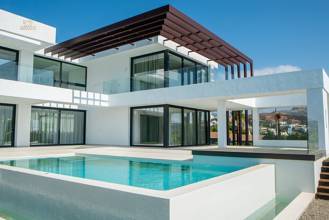 Villa For Sale in Marbella, Málaga