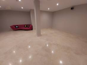 Thumbnail von Villa For Sale in Estepona, Málaga