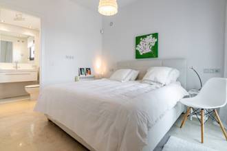 Thumbnail von Villa For Sale in Benahavis, Málaga
