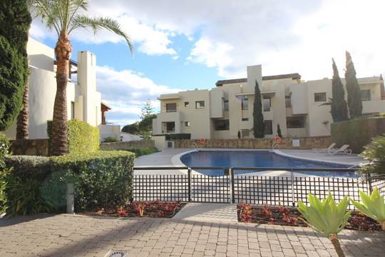 Apartment For Sale in Sierra Blanca,  Málaga