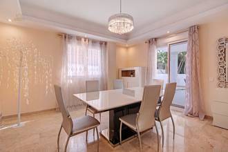 Thumbnail von Villa For Sale in San Pedro de Alcántara, Málaga