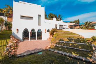 Thumbnail von Villa For Sale in Benahavis, Málaga