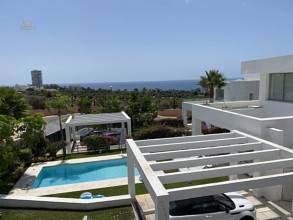 Thumbnail von Villa For Sale in Rio Real, Málaga