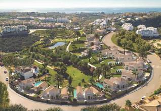 Thumbnail von Villa For Sale in Estepona, Málaga