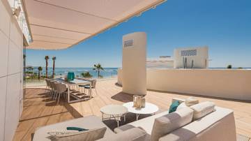 Apartment For Sale in Estepona, Málaga