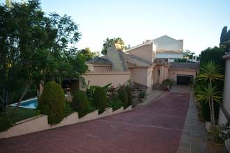 Thumbnail von Villa For Sale in Hacienda Las Chappas, Málaga