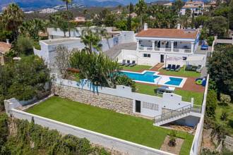 Thumbnail von Villa For Sale in Marbella, Málaga