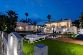 Thumbnail von Villa For Sale in Marbella, Málaga