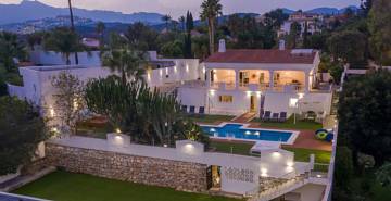 Thumbnail von Villa For Sale in Marbella, Málaga