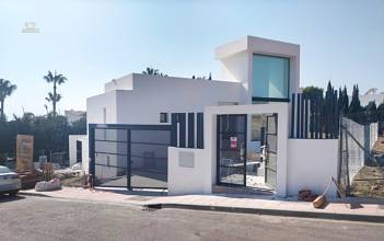 Thumbnail von Villa For Sale in Valle Romano, Málaga