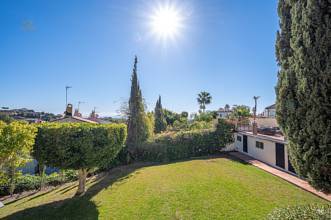 Thumbnail von Villa For Sale in Estepona, Málaga
