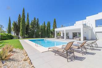  Marbella Villa ES135770