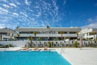  The Golden Mile Apartment ES135611