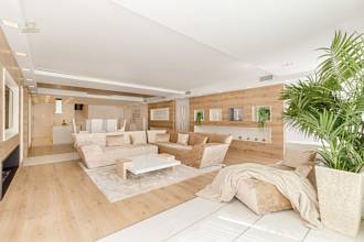  Puerto Banús Apartment ES134584