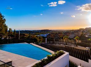  Marbella Villa ES132080