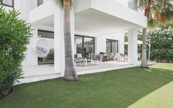 Thumbnail von Marbella Villa ES131546