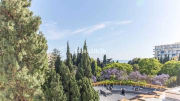 Apartment For Sale im Marbella, Málaga 