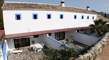 Thumbnail von Commercial Property For Sale in Guaro , Málaga