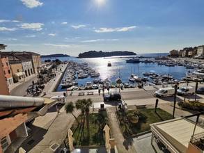 Thumbnail von Beautiful apartment on the Rovinj harbor promenade