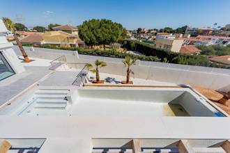 Thumbnail von Villa For Sale in Torrevieja, Alicante