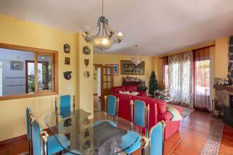 Thumbnail von Villa For Sale in Marbella, Málaga