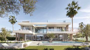 Villa For Sale in New Golden Mile, Málaga 