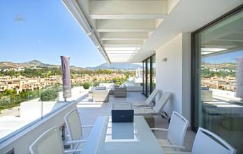 Thumbnail von Apartment For Sale in Estepona, Málaga
